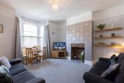 Bootham Apartment 32 - Free Parking - Five minute walk to York Minster