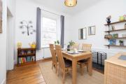 JOIVY Cosy Flat in the Heart of Edinburgh