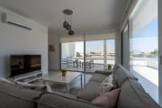 Top Larnaka