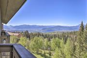 10 Mi to Keystone Slopes Mtn-View Condo!