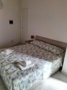 Top Noto