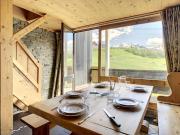 Duplex rénové aux Menuires, ski aux pieds, balcon - FR-1-344-186