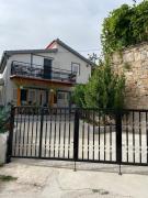 Top Skradin