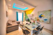 Spacious and beautifully furnished 3 bedrooms3bathrooms apartment with 2 balconies WVID1-1
