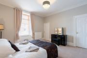Scotston Villa - 5 bedroom house with hot tub Scotston Villa - 5 bedroom house with hot tub