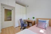 Nowolipki 24 3BR flat with balcony