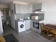 Charmant 2 pièces de 30m², loggia sud, parking à Sète, vue mer - FR-1-472-144