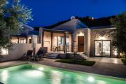 RIZOMATA LUXURY VILLAS