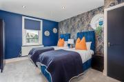 Empress Hall Blackpool by Charles Alexander Short Stay - Sleeps 20