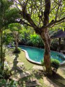 Top Uluwatu