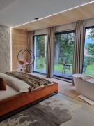 Garden Retreat Junior