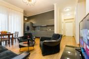 New!-Downtown Apartment ll