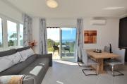 New apartment with terrace and sea view 1
