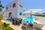 Top Paralimni