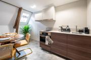 Family penthouse 7-Minutes from Rotterdam Central Newly Build top floor terrace R5