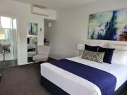 Top Naracoorte