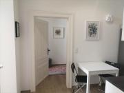 Ruhige Art-Garconniere mit Balkon