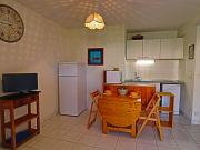 Appartement 2 pièces climatisé avec terrasse et parking à Sète - FR-1-472A-218