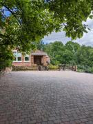 Three bedroomed house with a separate studio apartment by Severn Valley railway Three bedroomed house with a separate studio apartment by Severn Valley railway