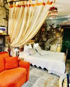 LAntico Loco Commodo