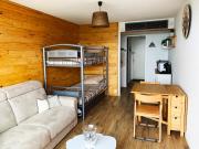 Appartement avec balcon au pied des pistes de ski