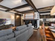 Chic appartement central avec cheminée et parking à Courchevel - FR-1-563-64