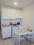 Taikos Studio 8,, free parking