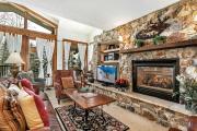 4 Bedroom Antlers Vacation Rental With Incredible Slopeside Views And Just A Short Walk To Gondola And Lionshead Village