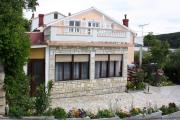Apartments with parking space Kampor, Rab - 4985