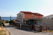 Apartments with a parking space Maslenica, Novigrad - 6572