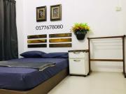 Top Parit Raja