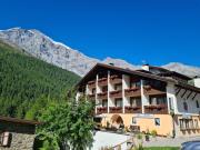 Alpina Mountain Resort