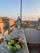 Top Noto