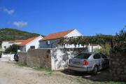 Apartments with a parking space Rukavac, Vis - 8848