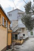 Apartments by the sea Kastel Kambelovac, Kastela - 8679