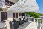 Apartments with parking space Crikvenica - 5493