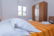 Apartments by the sea Veli Rat, Dugi otok - 11525