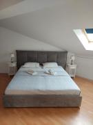 Apartments by the sea Sukosan, Zadar - 12313