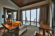 Premium Luxury Two Bedroom Suite with Mountain Views apartment hotel