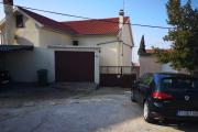 Apartments with a parking space Brodarica, Sibenik - 16470