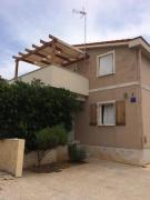 Apartment Povljana 16466b Apartment Povljana 16466b