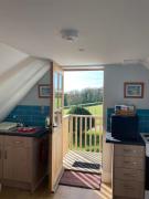 Barn Flat overlooking beautiful Dorset vale Barn Flat overlooking beautiful Dorset vale