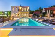 Villa SALVIA - new, modern villa near Split