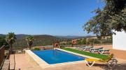 Agradable Chalet con piscina en Villaharta