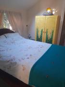 Janet Hale Studios, Garden Apartment