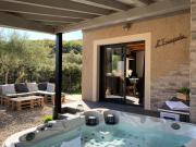 Lescapade - Chambre dhôtes de charme avec Spa et piscine en Cévennes