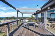 Top Hyams Beach