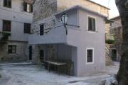Apartments with parking space Omis - 4327