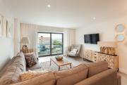 12 Woolacombe East - Luxury Apartment at Byron Woolacombe, only 4 minute walk to Woolacombe Beach!