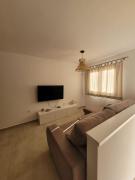 AmuraHouse. Private terrace BBQ. Centric and cosy.